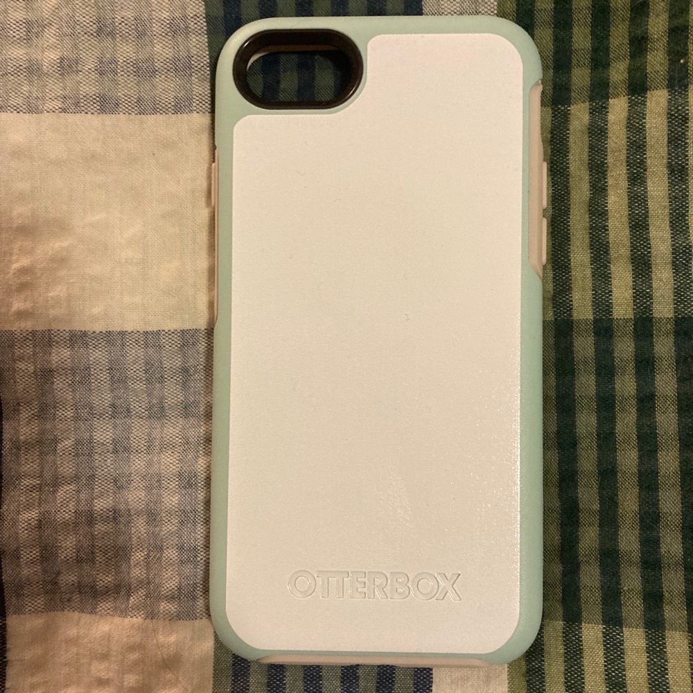 Otterbox Symmetry Case for iPhone 7/8/SE 2020